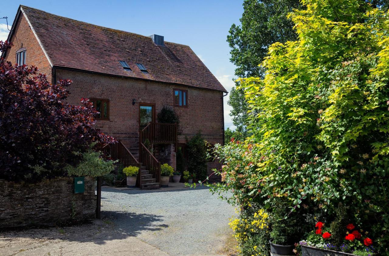 The Oast House - Farm Stay Apartment Set Within 135 Acres Bromyard Eksteriør bilde